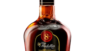 Ron Medellín extra añejo botella 750 ml