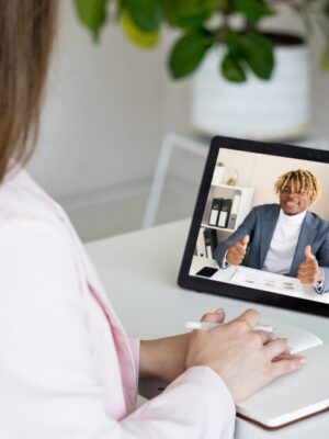 Coaching online en manejo de impuestos para emprendedores. hora